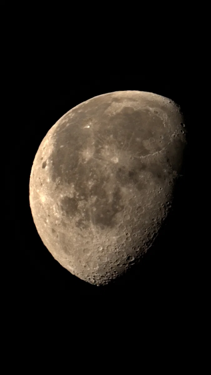 2026-08-04-002444-Lunar.jpg