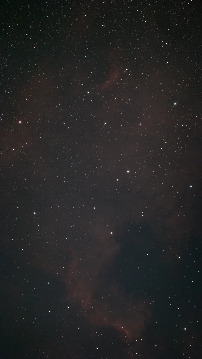Stacked_81_NGC 7000_60.0s_LP_20260928-033000.jpg